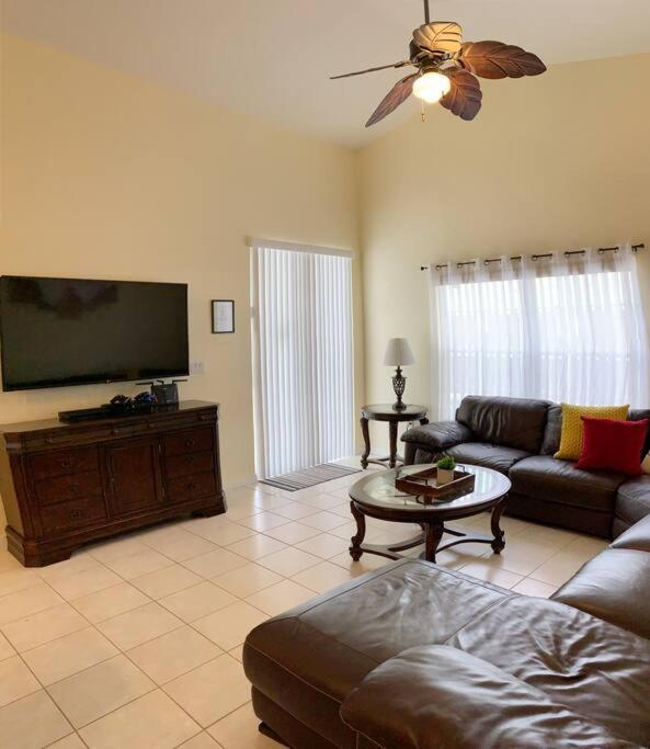 Minutes To Disney! Spacious Home W/ Private Pool, Themed Rooms! Орландо Экстерьер фото